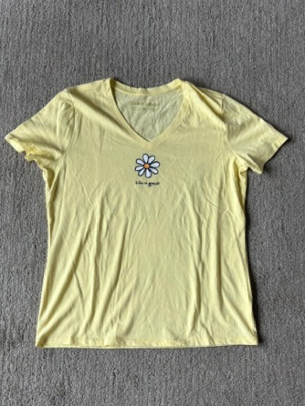 Life is Good Women's Short Sleeve T-Shirt in Perfect Condition